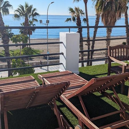 Loft con gran terraza en primera linea de playa Málaga Esterno foto