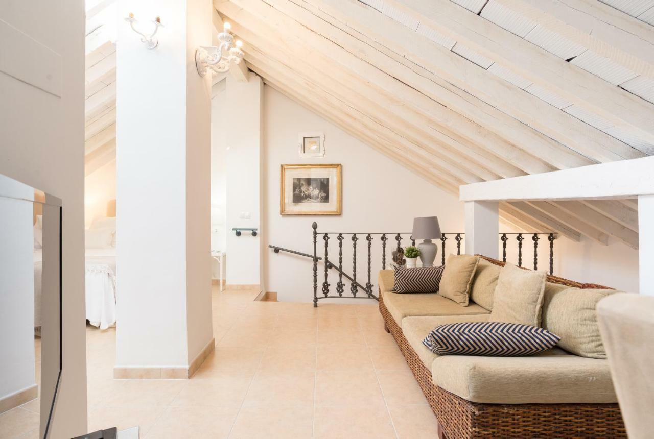 Loft con gran terraza en primera linea de playa Málaga Esterno foto