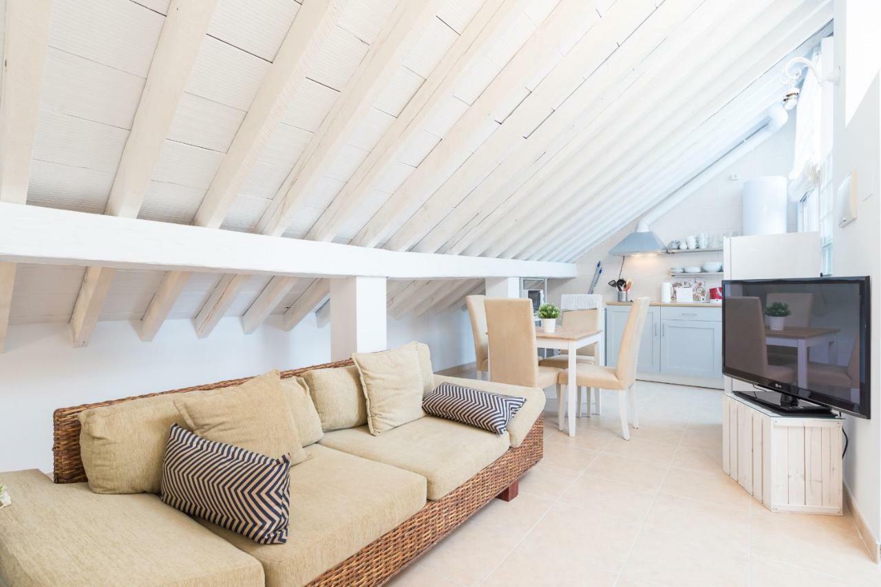 Loft con gran terraza en primera linea de playa Málaga Esterno foto