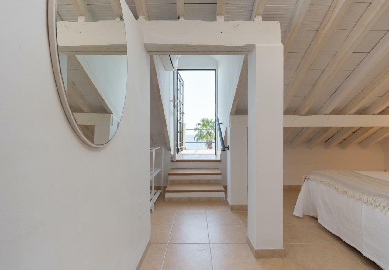 Loft con gran terraza en primera linea de playa Málaga Esterno foto